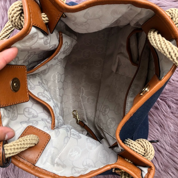 Michael Kors Nautical Tote Bag - Picture 4 of 7